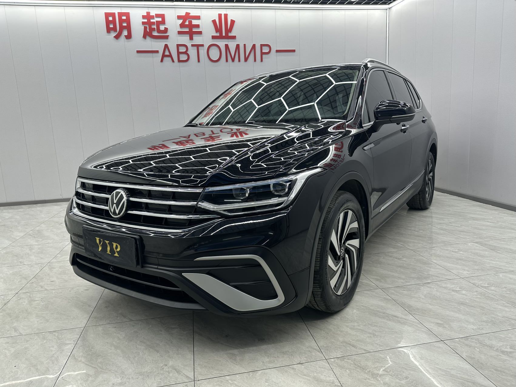 Volkswagen Tiguan L 2023 280TSI с автоматическим полным приводом Chaochuang Limited Edition