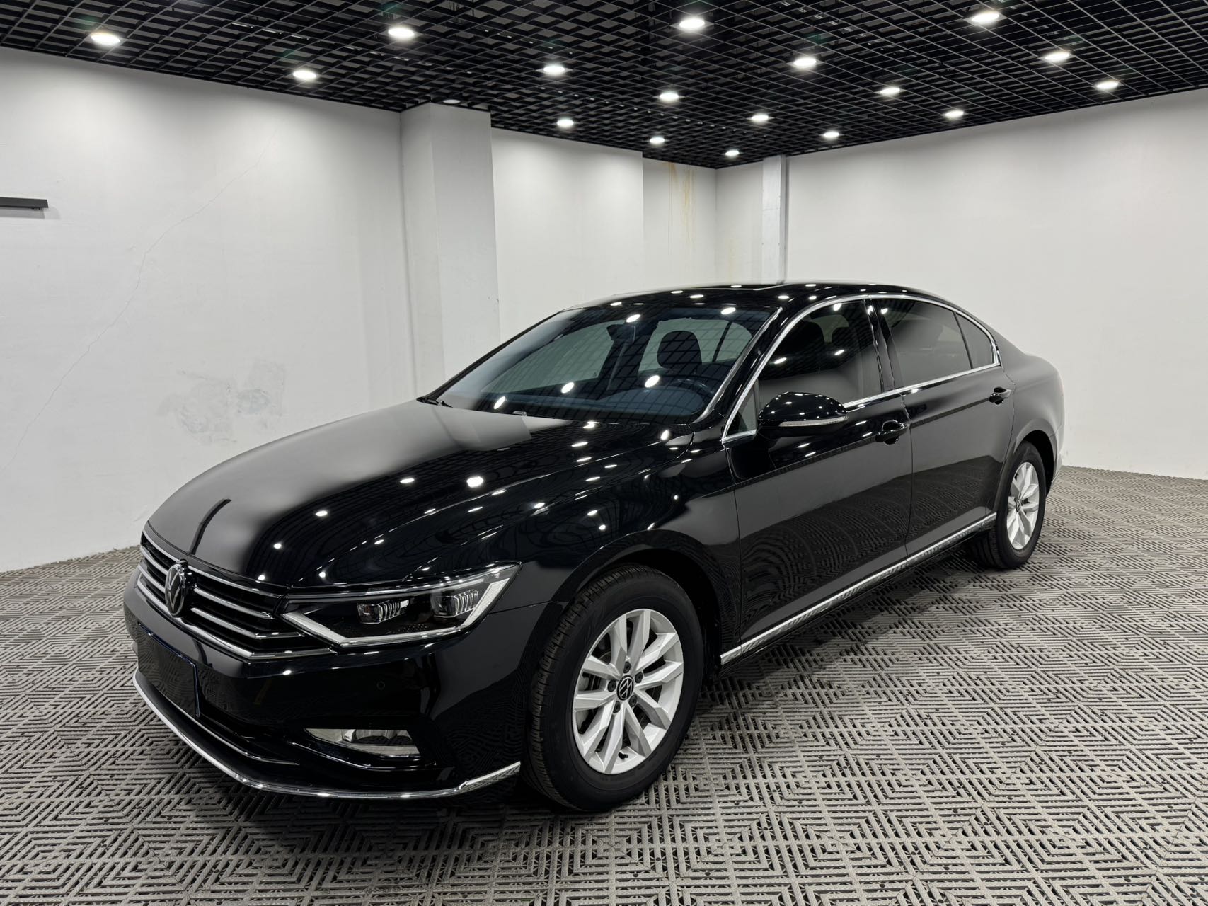 Volkswagen Magotan 2020 модель 280TSI DSG Комфорт